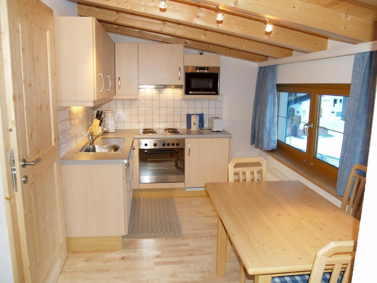 Haus Trisanna Apartment Galtuer Ngoại thất bức ảnh